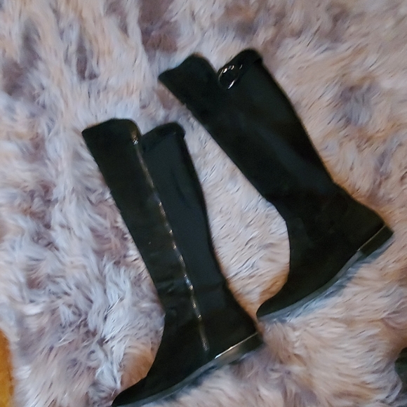 Black Calvin Klein OTK boots. - Picture 2 of 8
